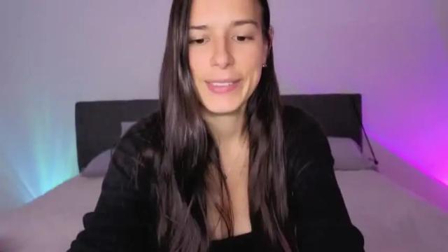 Image 4 of ohanna_ Stream on Chaturbate on 5 months ago