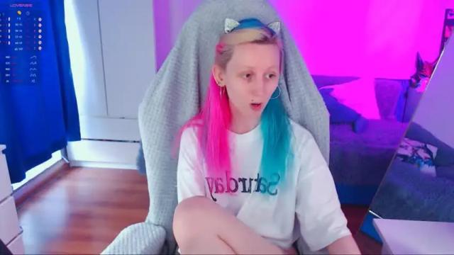 Image 3 of ohclementinee Stream on Chaturbate on 13 months ago