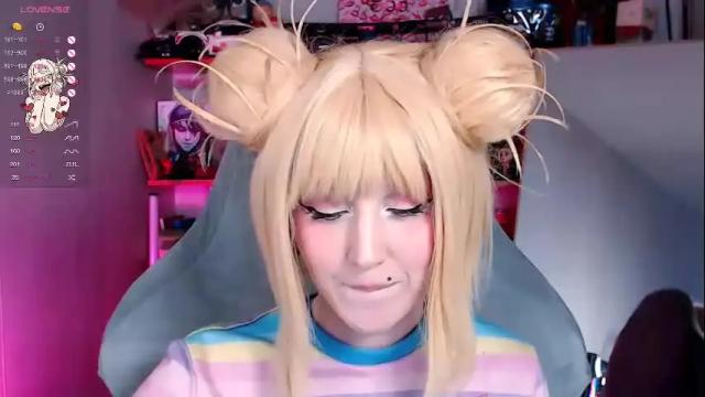 Image 3 of ohclementinee Stream on Chaturbate on 12 days ago