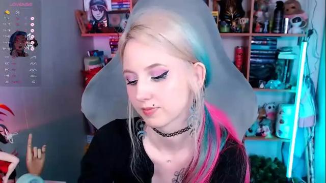 Thumbnail 1, ohclementinee's Stream at Chaturbate, 2 months ago