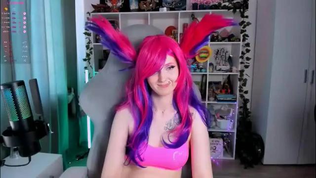 Image 3 of ohclementinee Stream on Chaturbate on 10 days ago