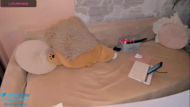 Image 10 of ohhh_yess Stream on Chaturbate on 15 months ago