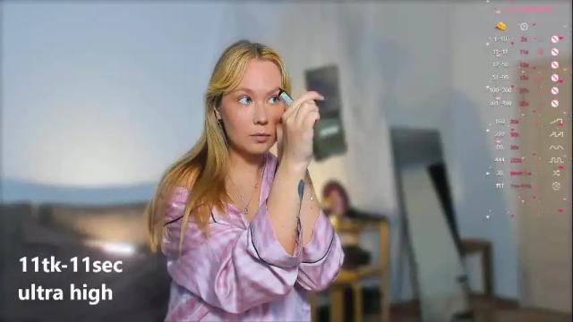 Image 3 of ohlovelyeva Stream on Chaturbate on 19 days ago