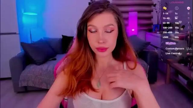 Image 2 of ohmymiami_ Stream on Chaturbate on 1 month ago