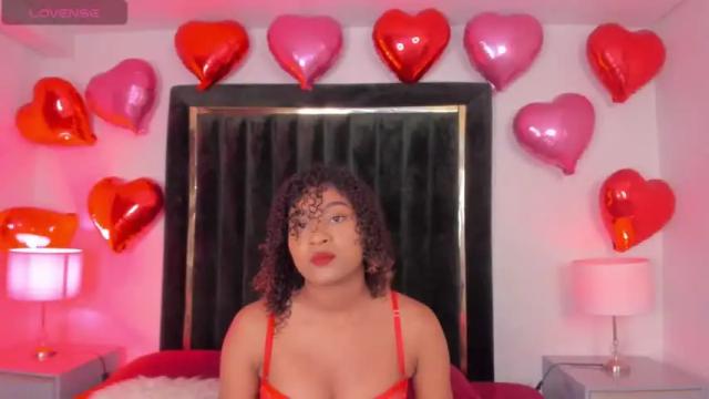 Image 8 of ohrianadenis Stream on Chaturbate on 16 months ago