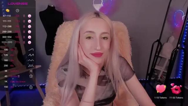 Image 3 of ohsheisangel Stream on Chaturbate on 21 months ago