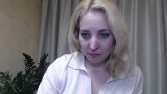 Image 4 of ohsweetmari Stream on Chaturbate on 1 month ago