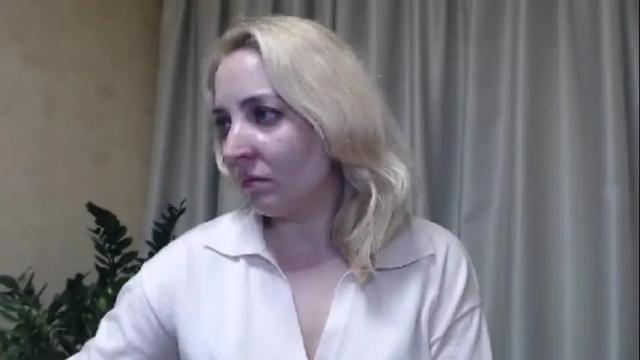 Image 8 of ohsweetmari Stream on Chaturbate on 1 month ago