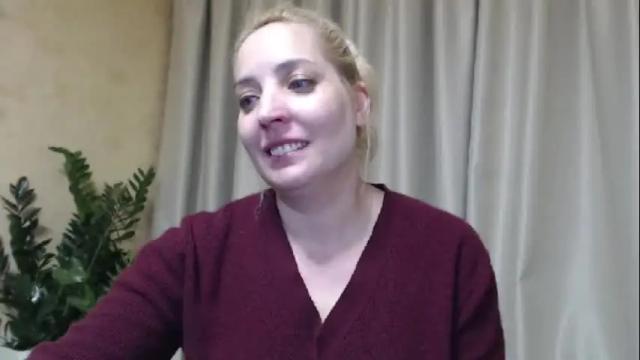 Image 4 of ohsweetmari Stream on Chaturbate on 1 month ago