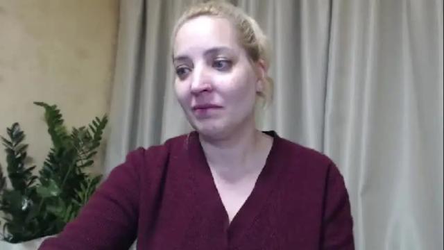 Image 6 of ohsweetmari Stream on Chaturbate on 1 month ago