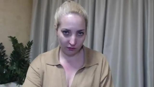 Image 6 of ohsweetmari Stream on Chaturbate on 1 month ago