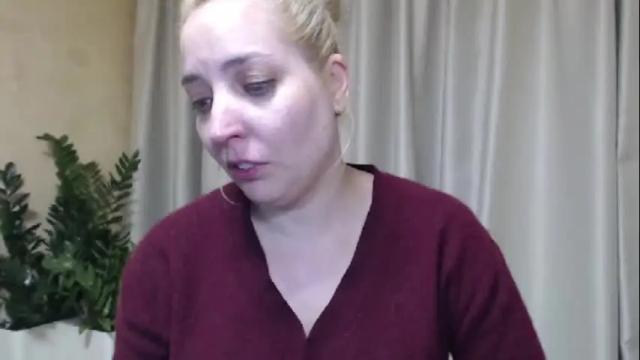 Image 12 of ohsweetmari Stream on Chaturbate on 1 month ago