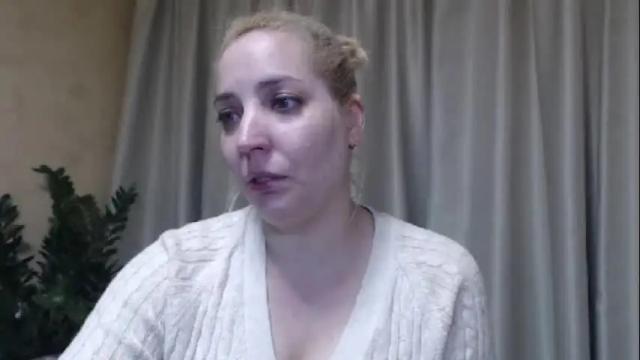 Image 8 of ohsweetmari Stream on Chaturbate on 1 month ago