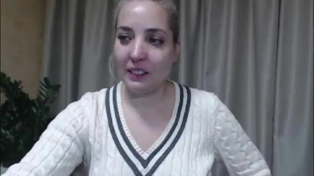 Image 2 of ohsweetmari Stream on Chaturbate on 1 month ago