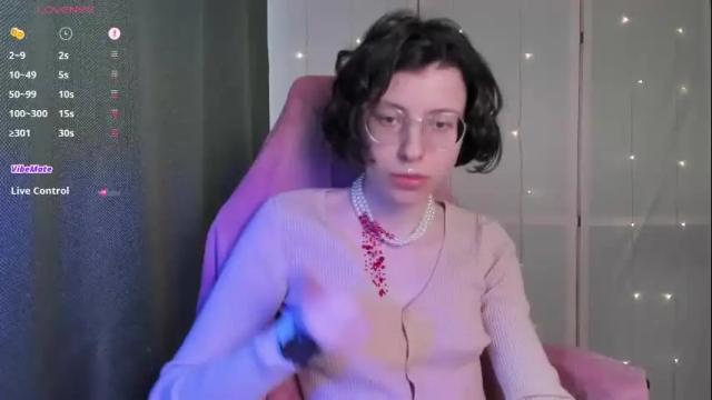 Image 12 of ohupendi_ Stream on Chaturbate on 18 days ago