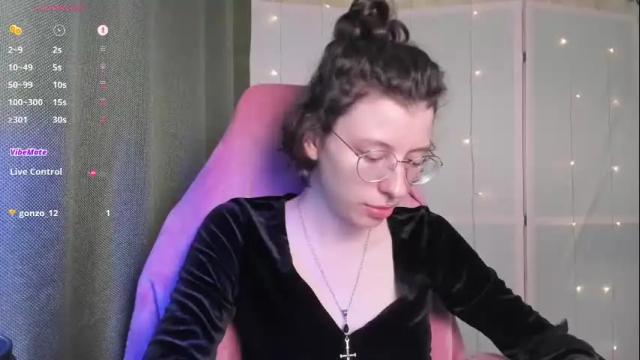 Image 11 of ohupendi_ Stream on Chaturbate on 17 days ago