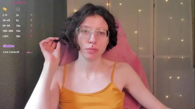 Image 3 of ohupendi_ Stream on Chaturbate on 13 days ago