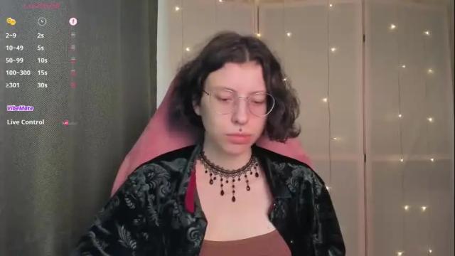 Image 2 of ohupendi_ Stream on Chaturbate on 9 days ago