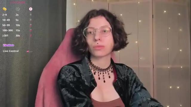Image 7 of ohupendi_ Stream on Chaturbate on 9 days ago