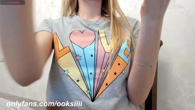 Image 7 of oksanafedorova Stream on Chaturbate on 15 months ago