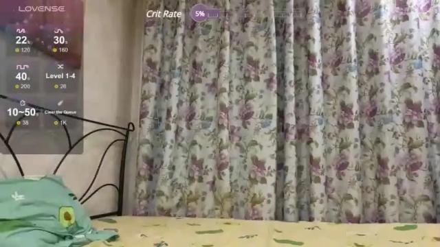 Image 4 of oksi_koksik Stream on Chaturbate on 18 months ago