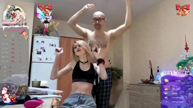 Image 3 of ola_dushek Stream on Chaturbate on 16 months ago