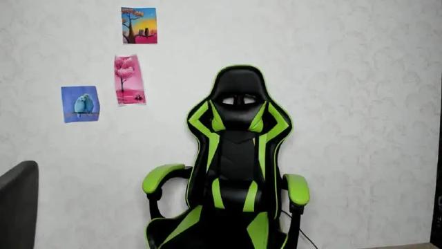 Image 10 of oladushek18 Stream on Chaturbate on 13 months ago
