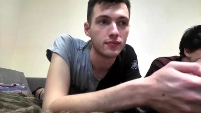 Image 2 of oladushek_love Stream on Chaturbate on 15 months ago