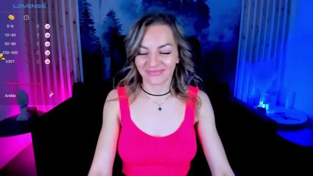 Image 2 of olivacandy Stream on Chaturbate on 13 months ago
