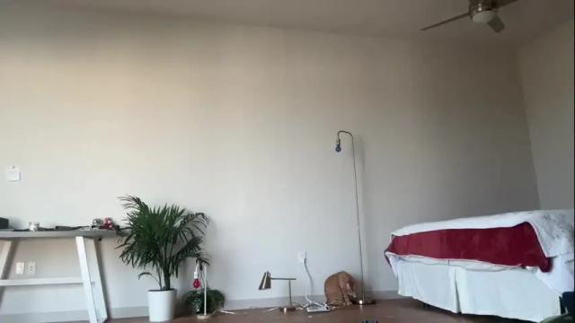 Image 6 of olive_nextdoor Stream on Chaturbate on 27 days ago