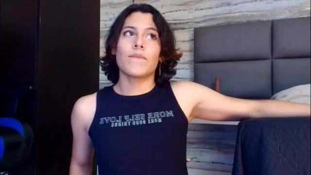 Image 11 of oliver__brown Stream on Chaturbate on 7 days ago