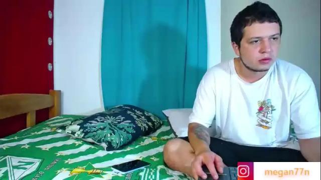 Image 6 of oliver_and_megan Stream on Chaturbate on 2 months ago