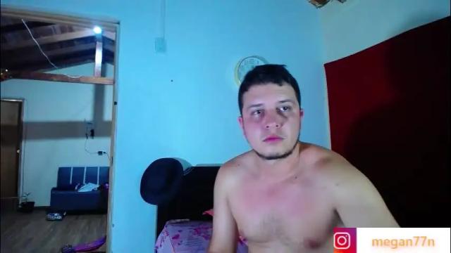 Image 2 of oliver_and_megan Stream on Chaturbate on 23 days ago