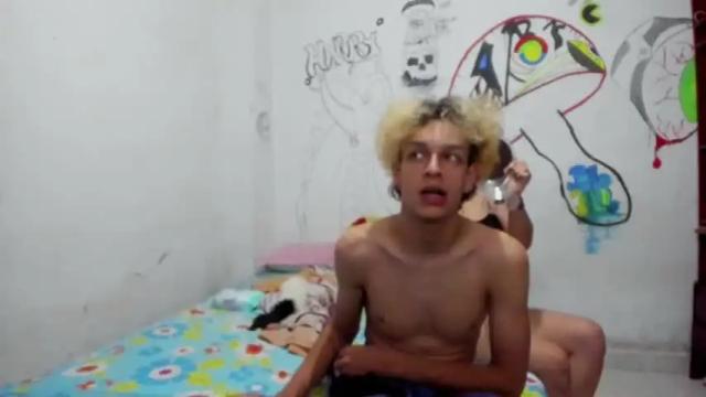 Image 3 of oliver_megan77 Stream on Chaturbate on 20 months ago
