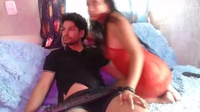 Image 3 of oliver_sophiaxxx Stream on Chaturbate on 14 months ago