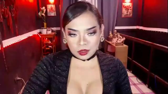 Image 12 of olivia_barda Stream on Chaturbate on 19 months ago