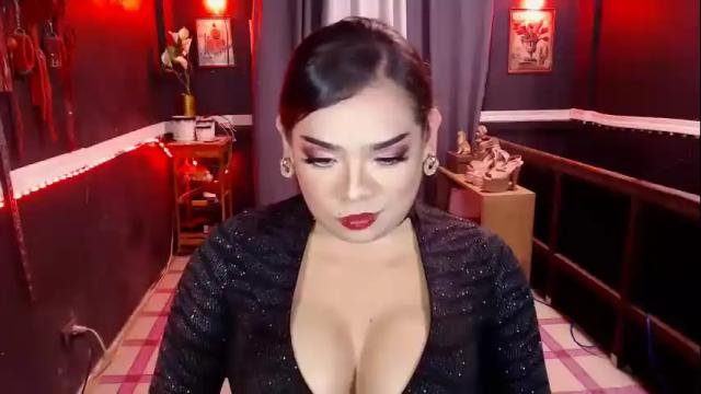 Image 7 of olivia_barda Stream on Chaturbate on 19 months ago
