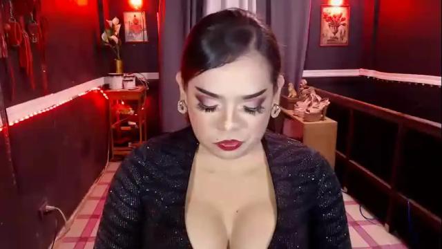 Image 8 of olivia_barda Stream on Chaturbate on 19 months ago