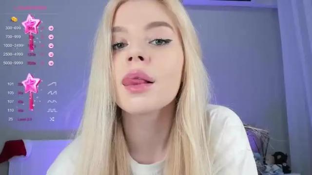 Image 2 of olivia_garden Stream on Chaturbate on 16 months ago