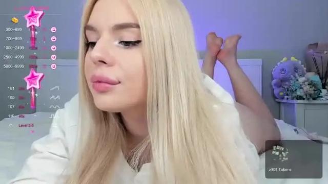 Image 3 of olivia_garden Stream on Chaturbate on 15 months ago
