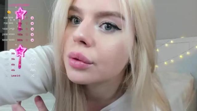Image 11 of olivia_garden Stream on Chaturbate on 15 months ago