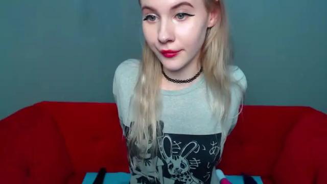Image 3 of olivia_gracee Stream on Chaturbate on 13 months ago