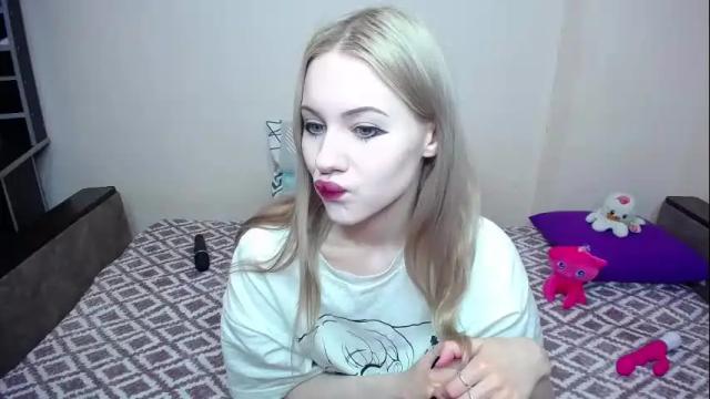 Image 10 of olivia_graceee Stream on Chaturbate on 8 months ago