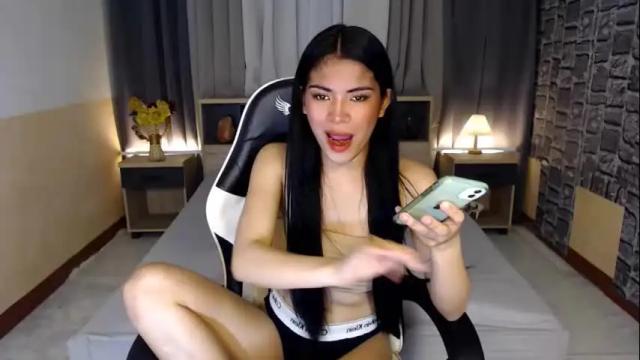 Image 3 of olivia_hotcummer Stream on Chaturbate on 1 month ago