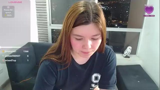 Thumbnail 1, olivia_martine's Stream at Chaturbate, 2 months ago