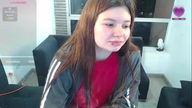 Image 7 of olivia_martine Stream on Chaturbate on 1 month ago