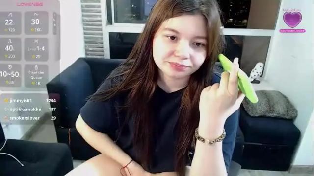 Image 7 of olivia_martine Stream on Chaturbate on 20 days ago