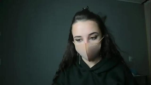 Image 10 of olivia_oliv Stream on Chaturbate on 28 days ago
