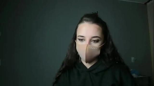 Image 12 of olivia_oliv Stream on Chaturbate on 28 days ago