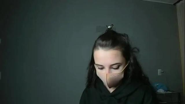 Image 7 of olivia_oliv Stream on Chaturbate on 28 days ago